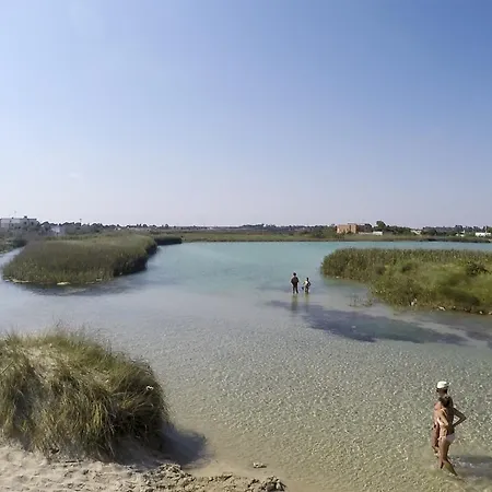 Beach M702 * Torre Rinalda